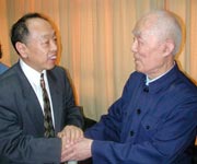 �й�ǰ�⽻�����������뼾������