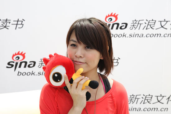 实录: 弯弯 谈自己的绘本人生_文化读书频道_新