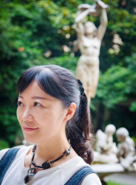 儿童文学作家梅子涵眼中的殷健灵