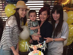 吴佩慈小肚隆起疑再孕