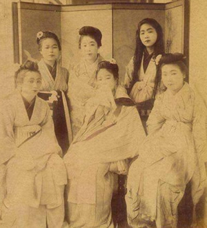 1868年1月3日，日本明治维新