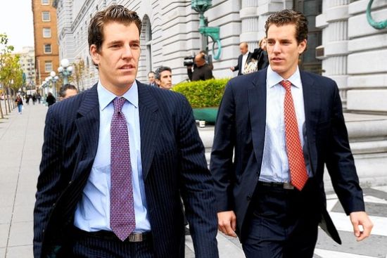 ͼΪ÷¡(Cameron Winklevoss)()̩-Ŀ˹(Tyler Winklevoss)
