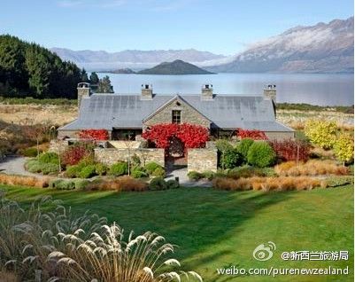 一座山,一湾湖水,一栋精致的房子…… 一座山,一湾湖水,一栋精致的房子……