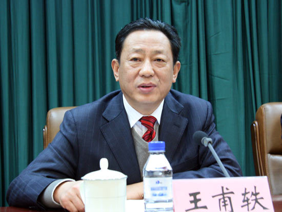 吉林省商务厅厅长王甫轶回答记者提问 吉林省商务厅厅长王甫轶回答记者提问