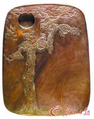 松鹤纹端砚。(资料图片)