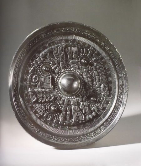 洞鉴百灵的铜镜