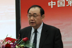王平生：谁把握了信息技术谁就把握了市场的走向