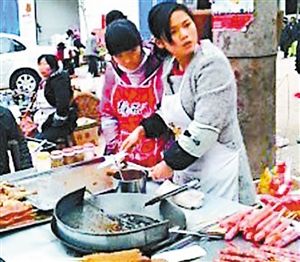 重庆女大学生寒假卖烧烤21天赚万元|寒假|烧烤