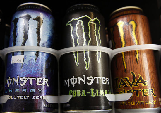 可口可乐入股功能饮料生产商Monster Beverag