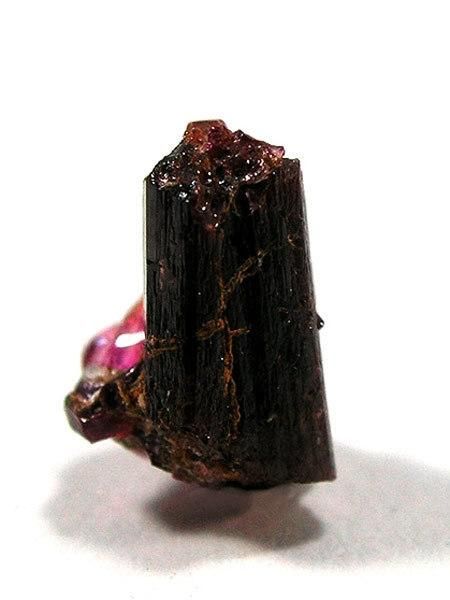 ﯸʯ(Painite)