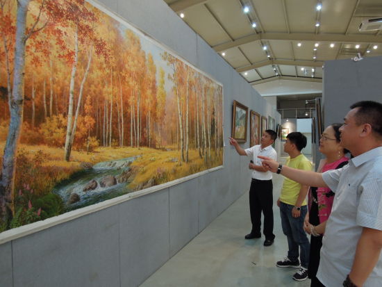 中朝友谊文化艺术交流书画展举办