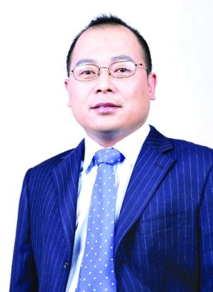 长盛电子主题基金经理赵宏宇博士