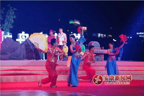 第十七届中国安康汉江龙舟文化节圆满落幕 第十七届中国安康汉江龙舟文化节圆满落幕