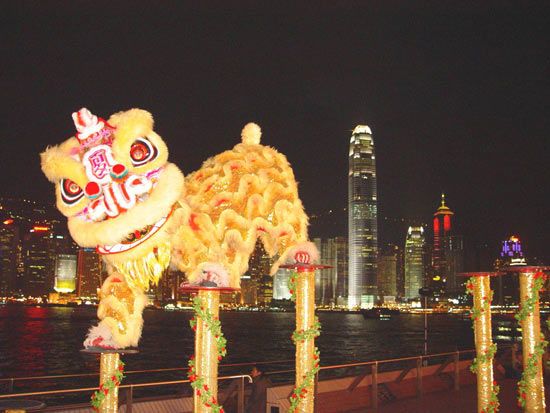 香港龙狮节活动将在2011年元旦日举行