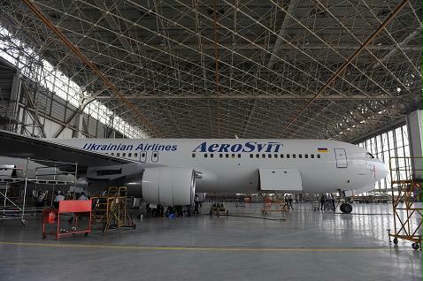 中航集团完成乌克兰航空首架波音767飞机大修