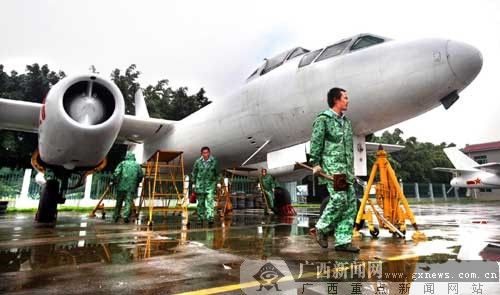 柳州军事博物馆重武器展示区将添5架战斗飞机(图)