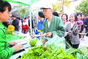 北京海淀周末车载市场创新(图)