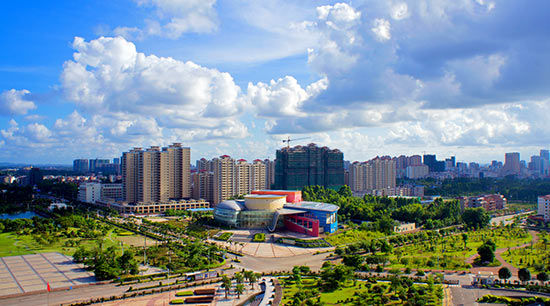 广西钦州市城市新貌。翟可隽 摄 钦州入选“全国外贸城市50强”