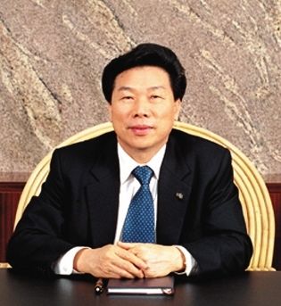 　　廣東電網(wǎng)公司原總經(jīng)理吳周春