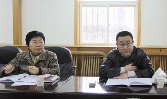 市领导来区征求《政府工作报告》(征求意见稿