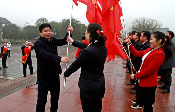 2018华山门票优惠政策_华山2017年门票收入
