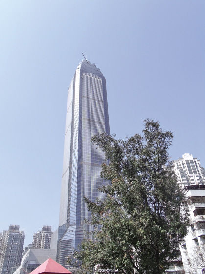 超高层建筑成楼市新主角 城市地标更应多元化