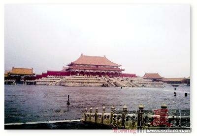 网友调侃暴雨致北京严重积水:带你到故宫看海