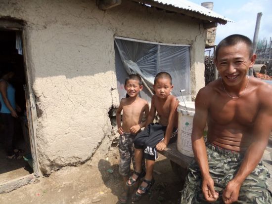 哈尔滨山村成“原始部落”续:各方扯皮无人愿管