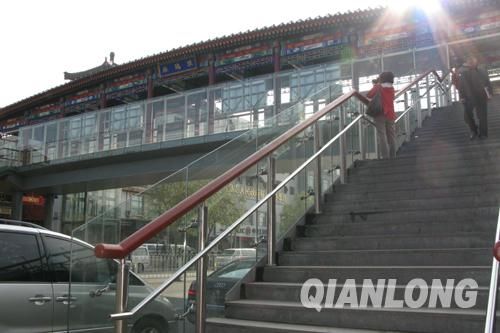 北京老桥沉浮:琉璃厂过街桥 800年老街的纽带