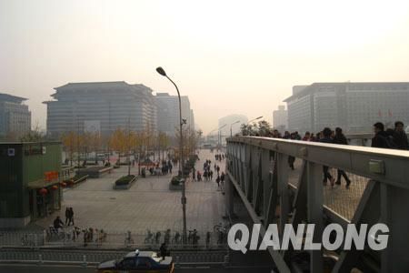 北京老桥沉浮:西单空中走廊成就京城最潮街区