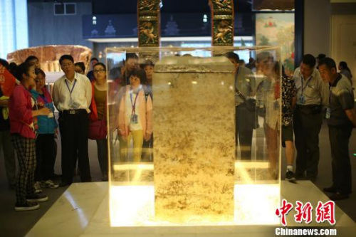 旅游局:外国业者称国庆期间中国导游游客举止