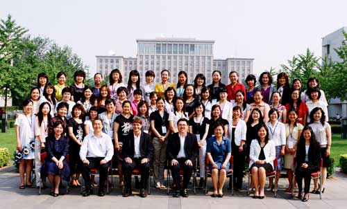 中国女性创业管理课程开学典礼在清华经管举行