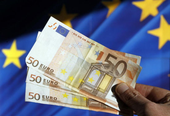 欧元区PMI略逊预期 欧元兑美元刷新日内低点_