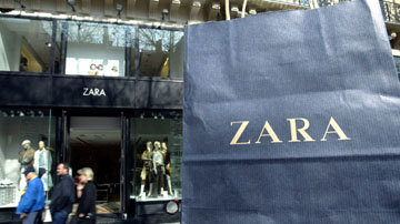 ZARAȿʱƷϺڰ