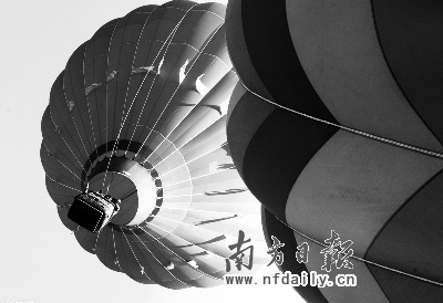 新鲜奇特又尽兴 全球5大冬季奇妙之旅(组图)