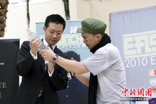 ��۸��ֳ���Ѹ���׶ػ�2010��ȴ��Ӹ��˽�