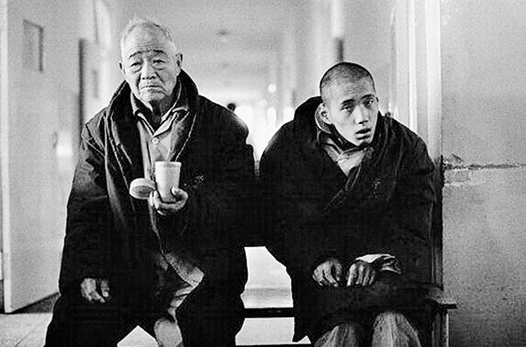 上接一版_滚动新闻