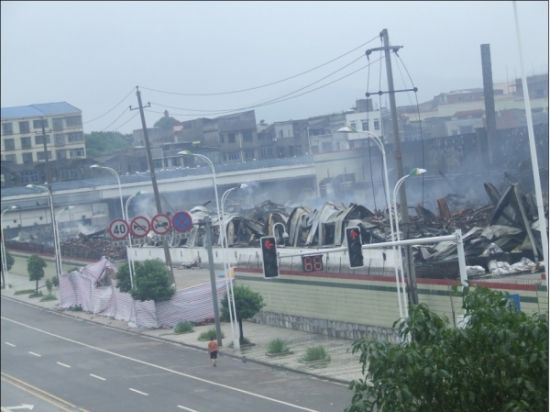 湖南旺旺大火因照明故障引发 实际损失800万元