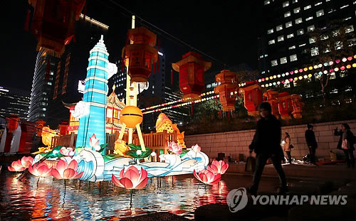 韩国首尔灯节吸引230万游客 中国彩灯受青睐(图)