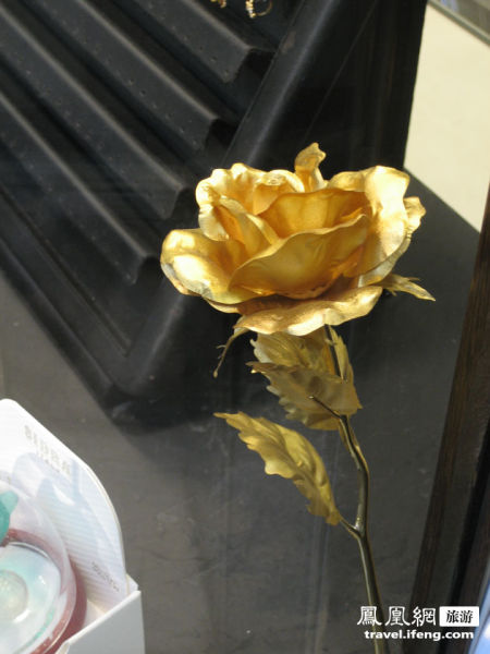 迪拜:金沙堆砌起来的华美沙漠城市(组图)