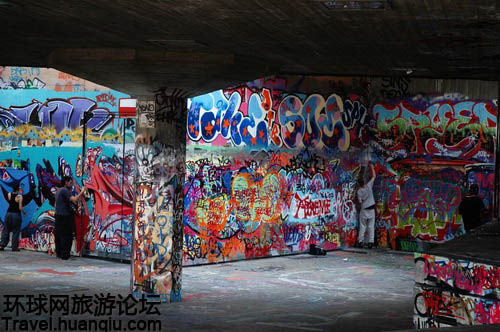 世界城市“涂鸦墙”一览(组图)