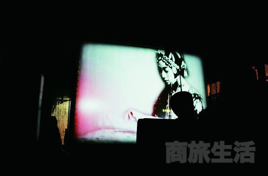 京城古戏楼:雨打风吹 道不尽的风流(组图)