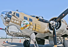 ���˺�����Ӱ����ͼ�����б���B-17G