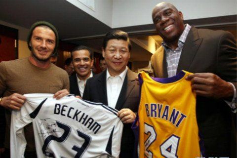 2012��2��17�գ�ϰ��ƽ�����ڼ䣬����ɼ���ۿ�NBA��������������Լ��ѷ���������˿Ʊ�ǩ�����ºͺ���1�ż������¡��������Ǳ��˺�ķ��ϰ��ƽ�������Լ�ǩ������ɼ�����Ӷ����¡�
