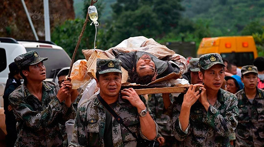 抗震救灾 众志成城_中国艺术传媒中心