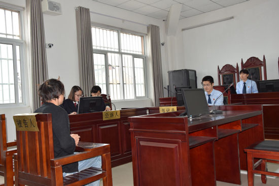 洪泽法院巡回审判到看守所