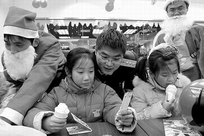 二级战备应对火灾 同时,150名消防队员入驻到