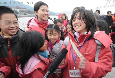 马祖元宵表演团昨抵马尾