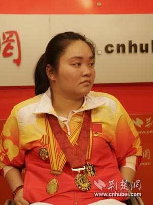 湖北十大杰出青年董明:坚强和梦想创造奇迹