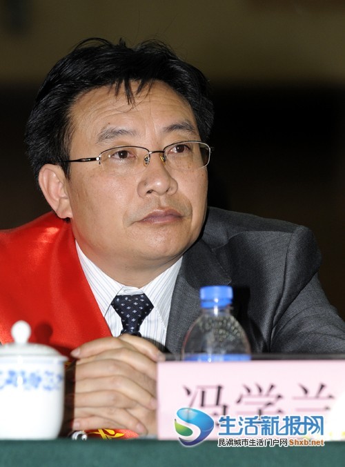 2,冯学兰——昭通市彝良县委书记